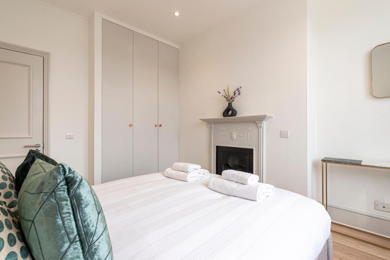 Stylish 1 Bed Flats In Soho, Next To Piccadilly Circus And Trafalgar Square Λονδίνο Εξωτερικό φωτογραφία