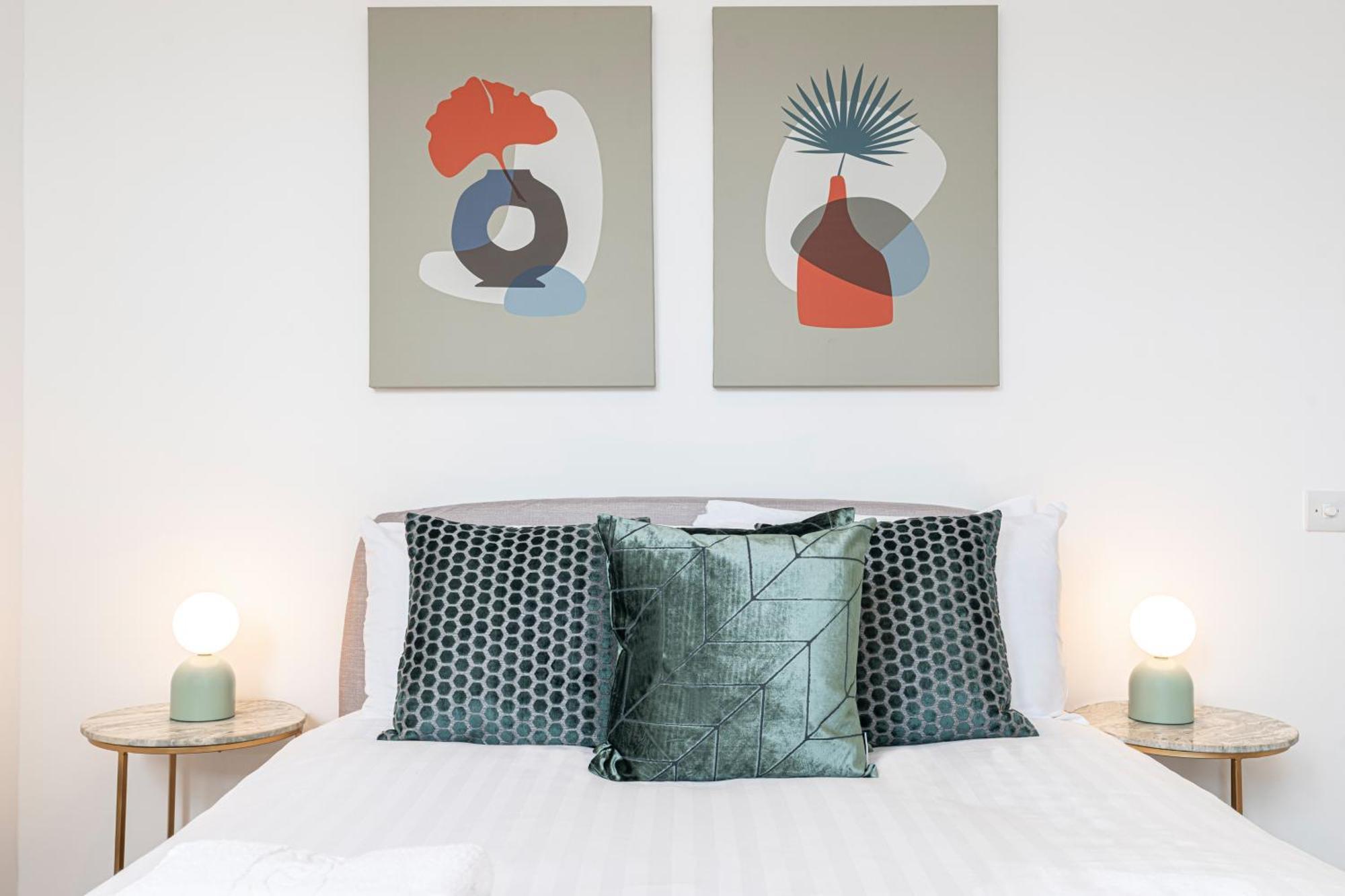Stylish 1 Bed Flats In Soho, Next To Piccadilly Circus And Trafalgar Square Λονδίνο Εξωτερικό φωτογραφία