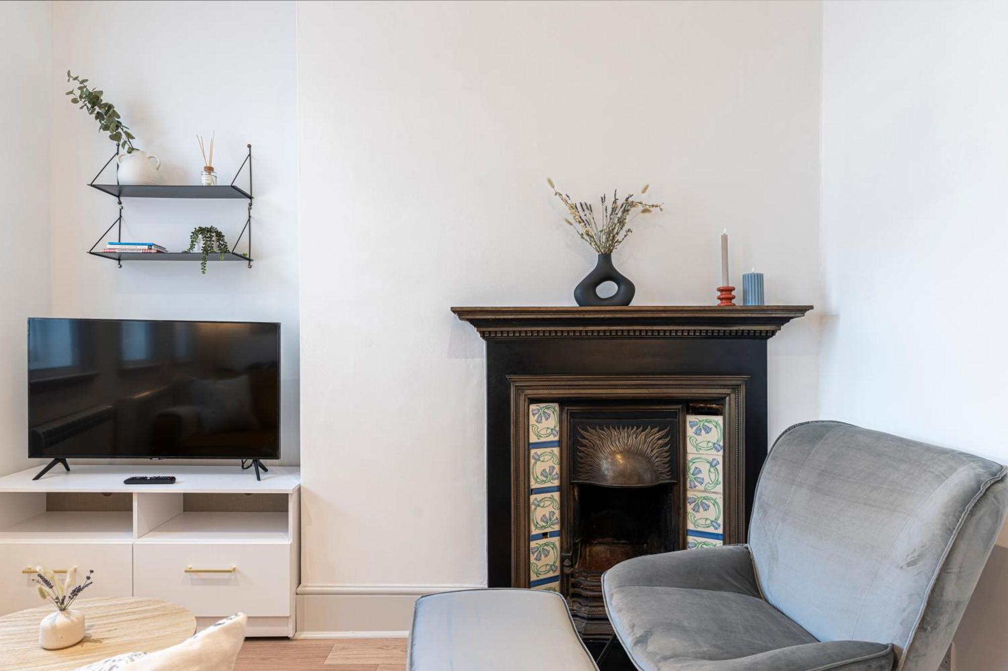 Stylish 1 Bed Flats In Soho, Next To Piccadilly Circus And Trafalgar Square Λονδίνο Εξωτερικό φωτογραφία
