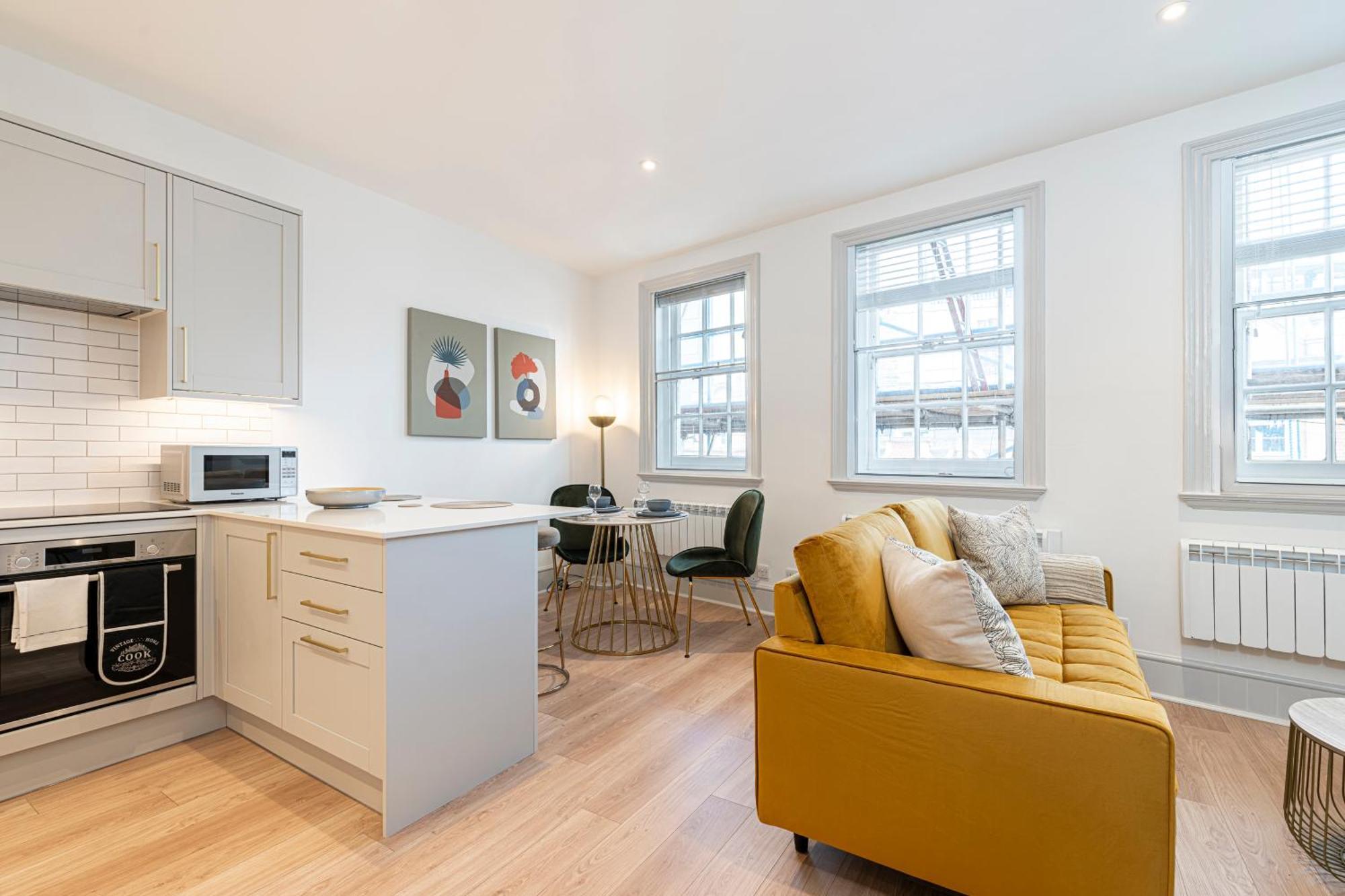 Stylish 1 Bed Flats In Soho, Next To Piccadilly Circus And Trafalgar Square Λονδίνο Εξωτερικό φωτογραφία